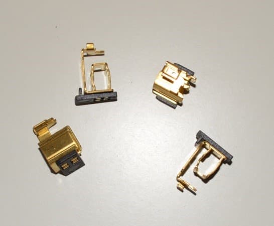 Bürstenhalter (Plastik & Metall)